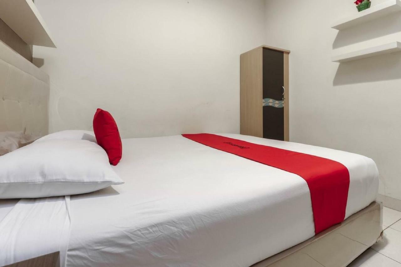 Reddoorz Plus @ Karet Setiabudi 雅加达 外观 照片